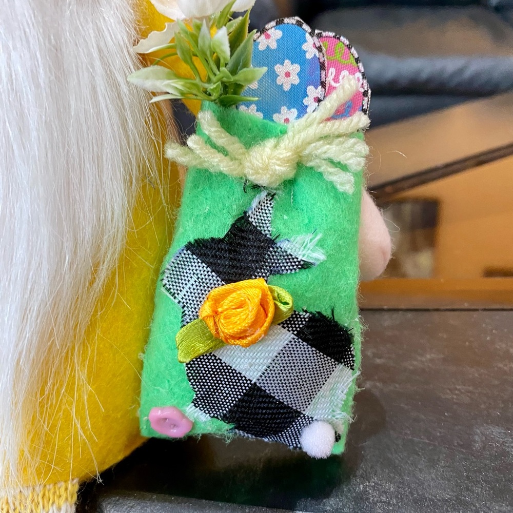 Easter gnome - Picture 14 of 15